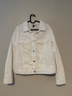 Women White Cotton Denim Jacket